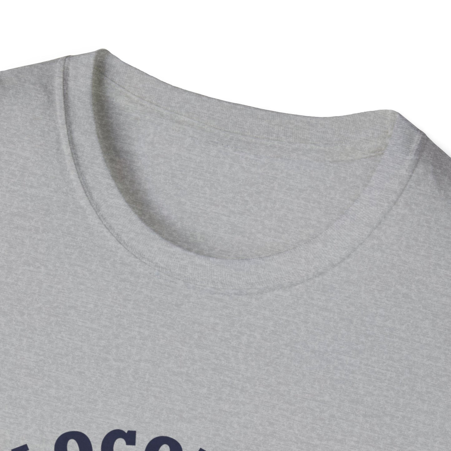 Trains Are My Happy Place – Train Lover Graphic T-Shirt